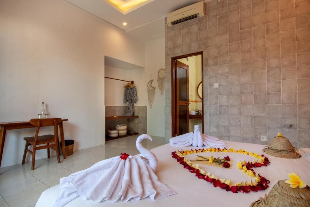 Double or Twin Room - Image 1